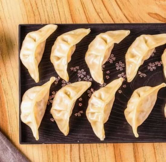 Dumplings boeuf à la vapeur (10pcs) / Steamed beef dumplings (10pcs)