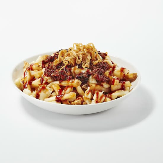 Poutine Côtes levées effilochées / Poutine Pulled Ribs