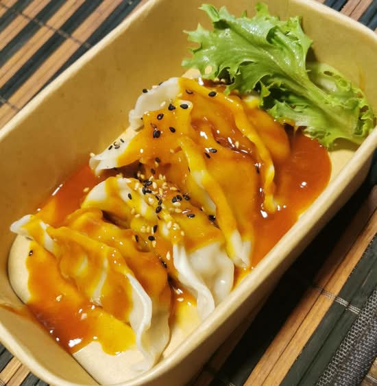 Dumpling Beurre d'Arachide (4) / Peanut Butter Dumplings (4)