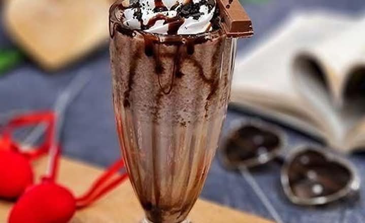 Kit Kat Shake