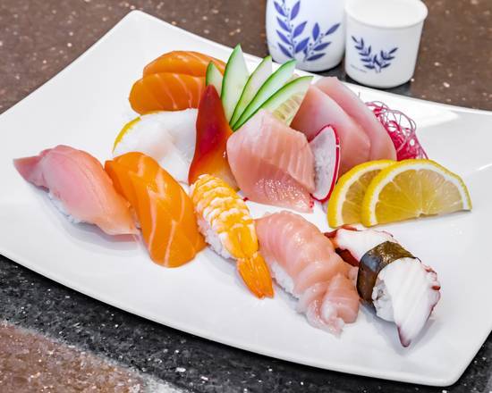 Sushi Sashimi Platter