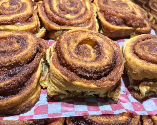 Cinnamon Roll