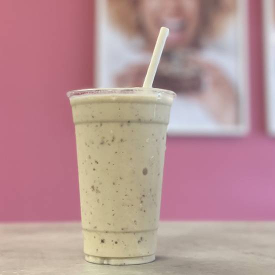 Iced Banana Dates Milk