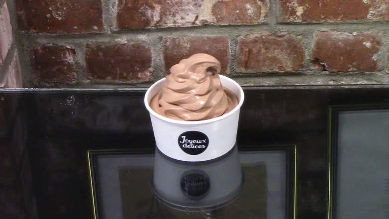 Crème glacée chocolat / chocolate ice cream