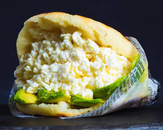 Arepa Avocats et fromage / Avocado and Cheese Arepa