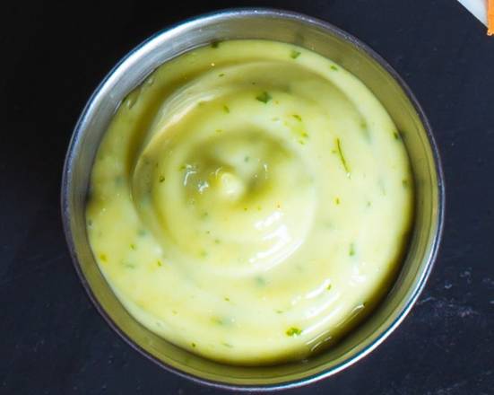 Sauce à l'ail / Garlic Sauce