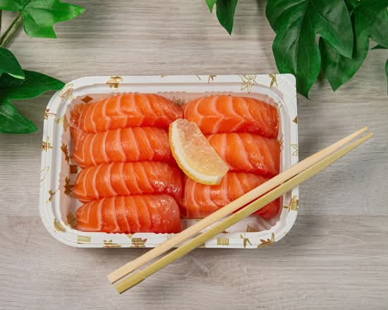 Super-Size Salmon Nigiri (7pcs)