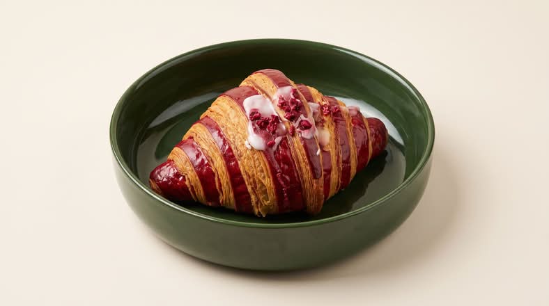 RASPBERRY CROISSANT