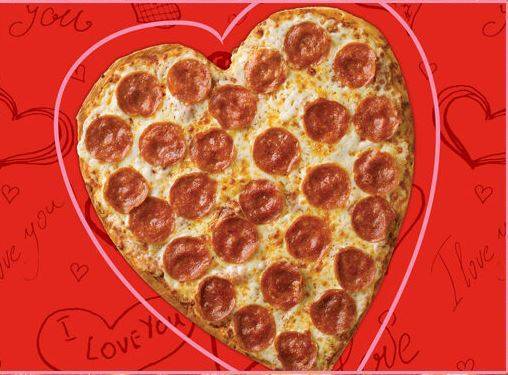 Valentine's Day - Basic Medium Size HEART Shaped Pizza