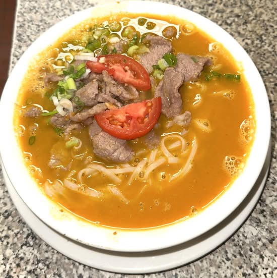 23. Satay Rice-Noodle Soup with Beef or Chicken (Hủ TiếU Sa Tế Gà HoặC Bò)