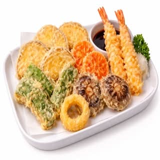9. Assorted Tempura (13 pcs)