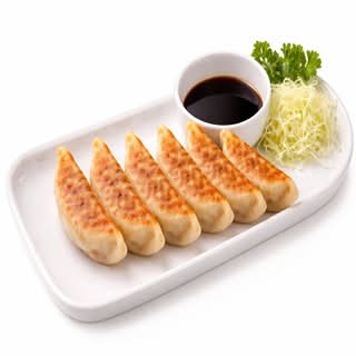 4. Gyoza (6 pcs)