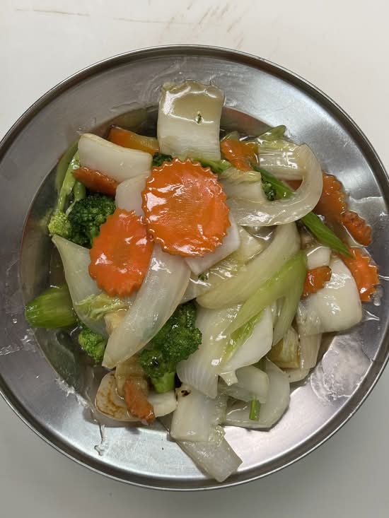 Plain Mixed Greens (Napa, Carrot, Broccoli, Celery, Mushroom, and Baby Corn)