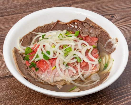 7. Rare beef + Flank / Tái Nạm