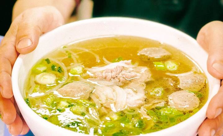 P2. Pho Trio Bowl