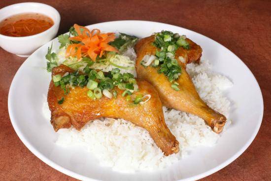 68. Fried Chicken on Steamed Rice