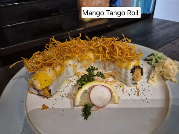 Mango Tango Roll 🌿