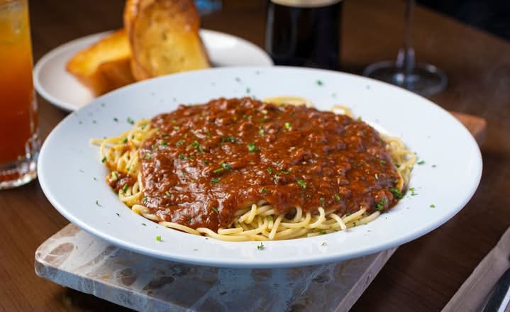 Spaghetti & Meat Sauce
