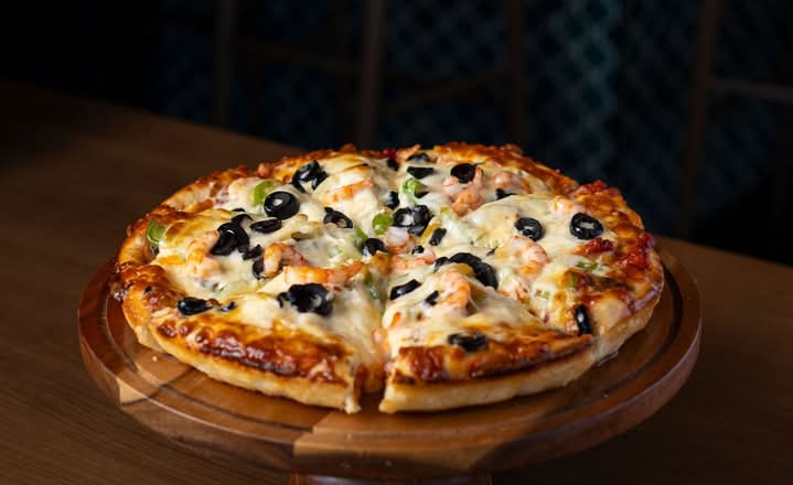 Medium Pizza