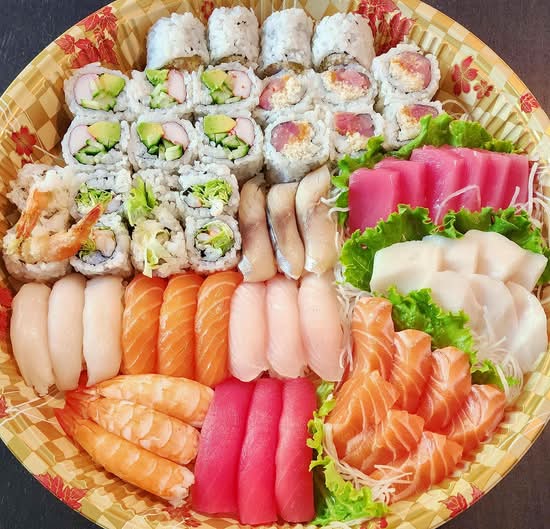 Party Tray B (62 pcs)