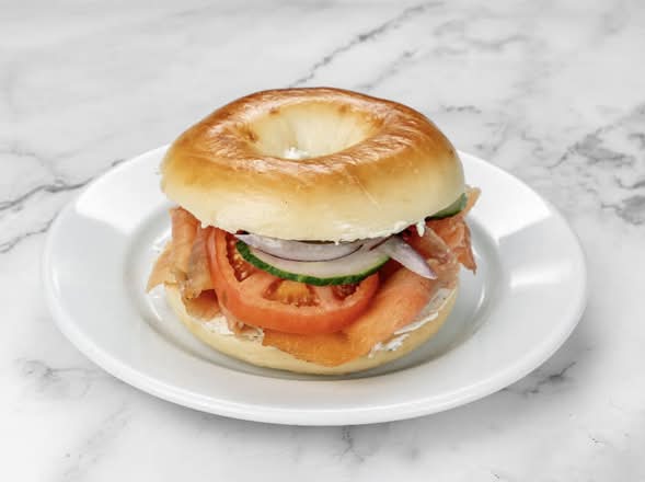 Traditional Lox Bagel