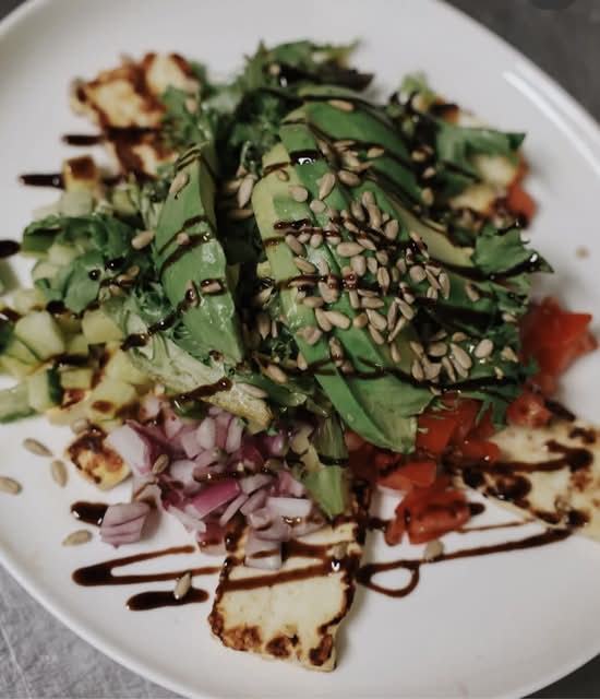 Halloumi Salad