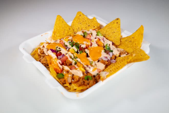 Veggie nachos