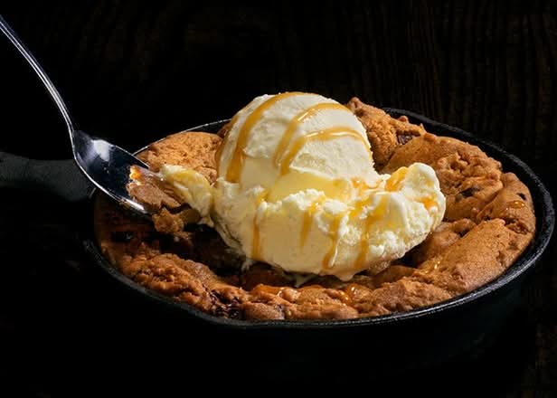 Cast Iron Cookie a la Mode