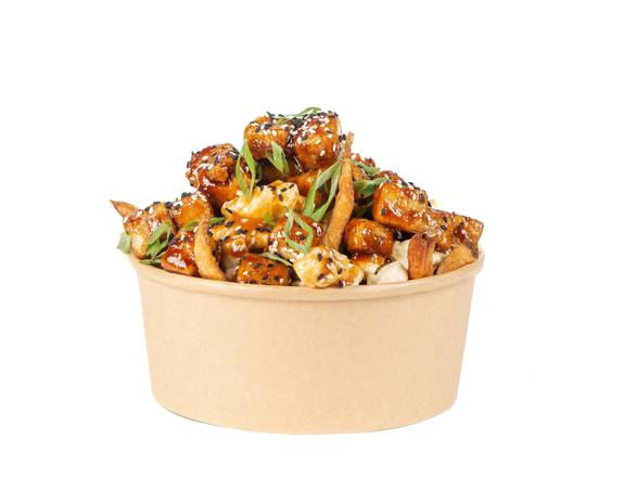 POUTINE AU TOFU GÉNÉRAL TAO