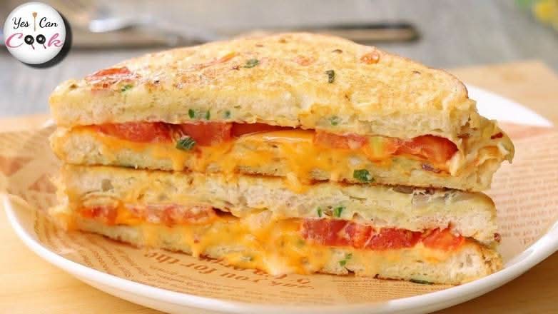 Egg Omelet Sandwich