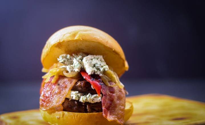 BACON BLEU BURGER