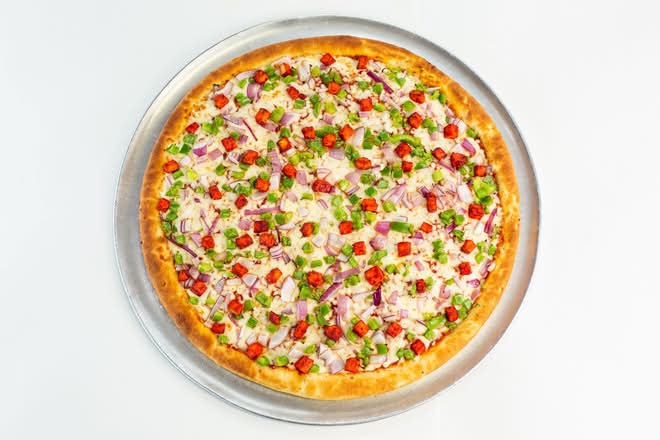 Large shahi paneer pizza