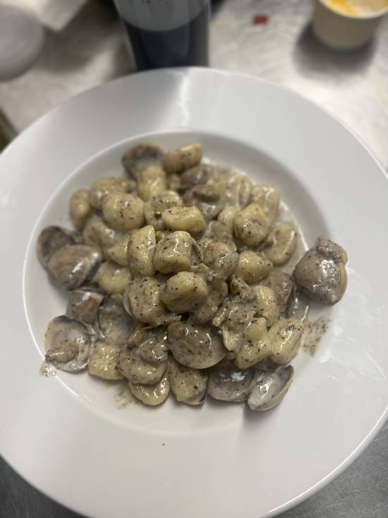 Signature Gnocchi Alle Vongole E Tartuffo