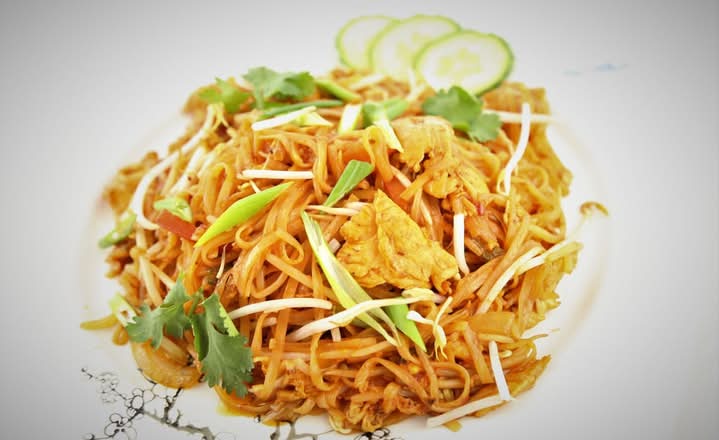 90.Pad Thai