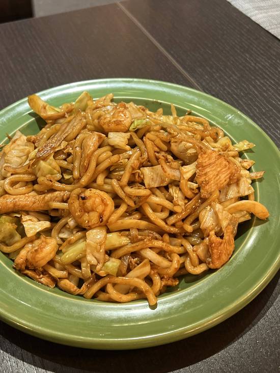 906. Shanghai Fried Noodles