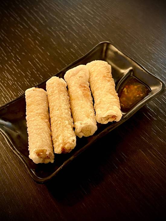 102. Vietnamese Chicken Rice Rolls (4 pcs)