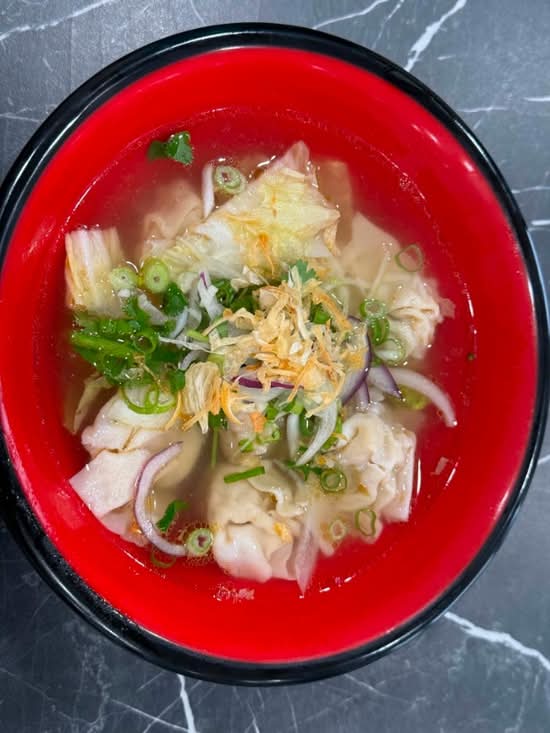 Petit soupe pho au poulet