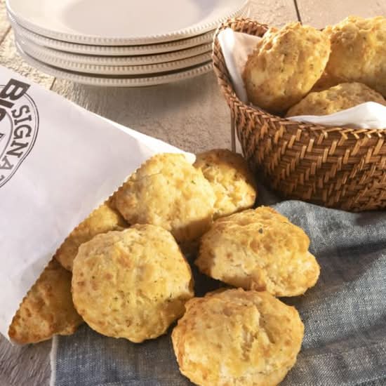 One Dozen Cheddar Bay Biscuits®