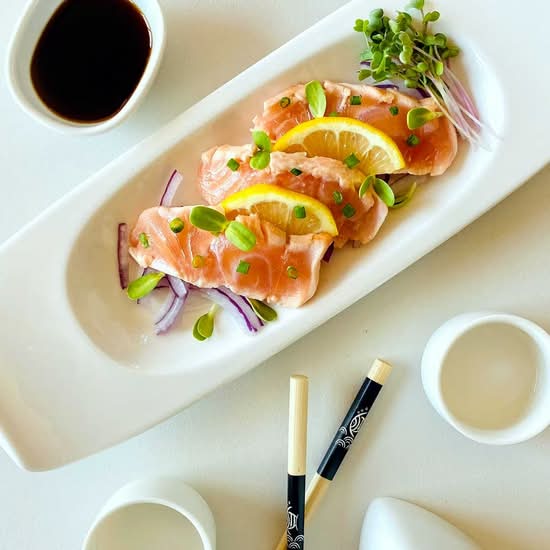 Salmon Tataki