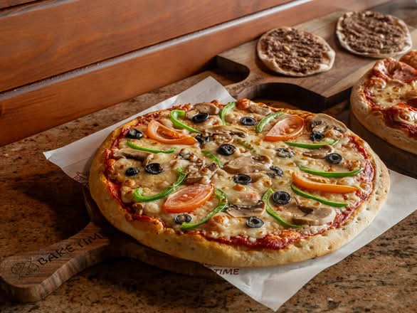 12" Veggi Pizza بيتزا خضار