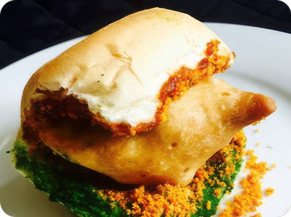 Samosa Pav