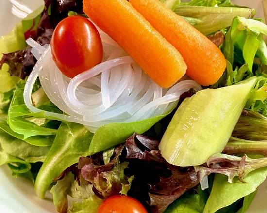 Green Salad with avocado