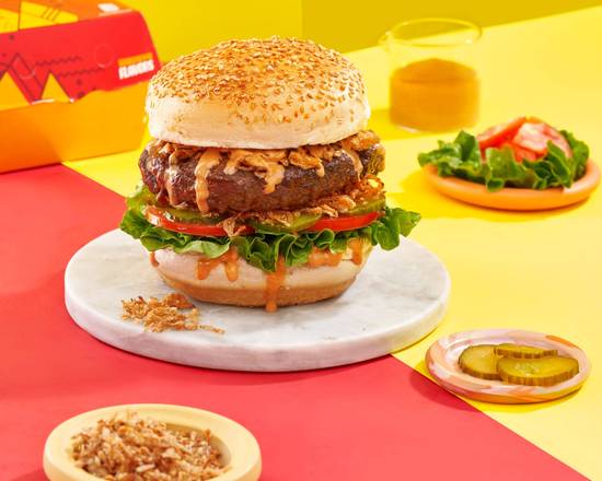 Canadian Beef burger (Smokey Crunch)