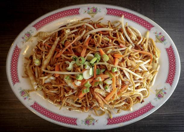 Chinese Style Chow Mein