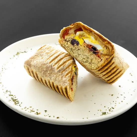 Tuna Niçoise Wrap