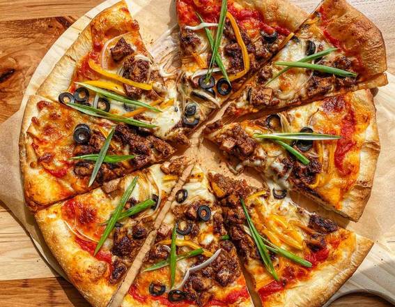 Jerk Chicken Pizza