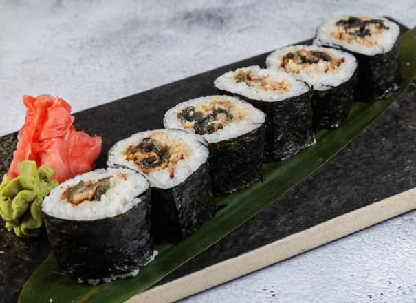 Unagi Eel Maki (6)