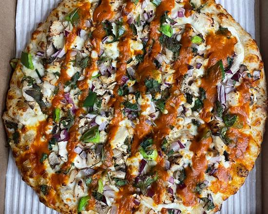 Shahi Paneer Pizza