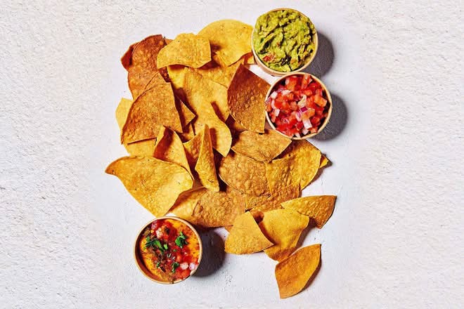 Pico De Gallo & Chips