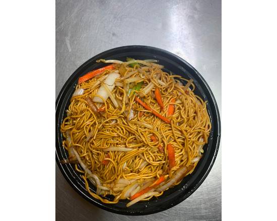 Stir-Fried Noodles with Bean Sprouts